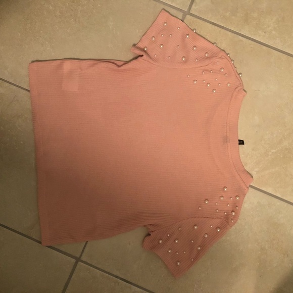 H&M Pearl Shirt - Picture 2 of 3